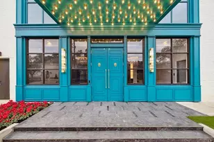 2323 San Felipe St, Houston, TX 77019 - Photo 3