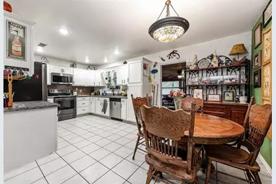 100 Magnolia Place, Coldspring, TX 77331 - Photo 11