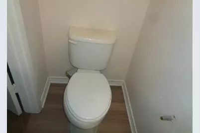 5644 Birchmont Drive #16, Houston, TX 77091 - Photo 11