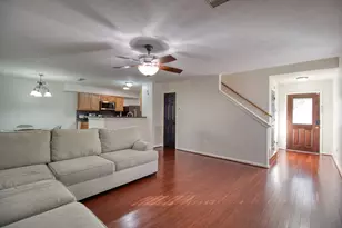 9519 Garrett Pine Lane, Houston, TX 77044 - Photo 11