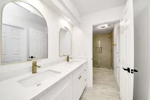 16310 Havenhurst Dr, Houston, TX 77059 - Photo 25