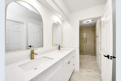 16310 Havenhurst Drive, Houston, TX 77059 - Photo 25