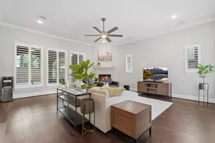 111 N Bimini Twist Cir, The Woodlands, TX 77375 - Photo 11