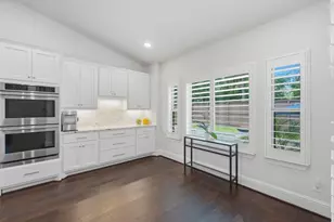 111 N Bimini Twist Cir, The Woodlands, TX 77375 - Photo 19