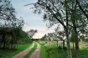 38440 Fisk Ln, Pattison, TX 77423 - Photo 3