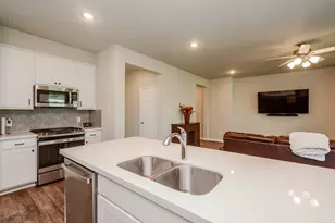 1302 Oregon St, La Porte, TX 77571 - Photo 25