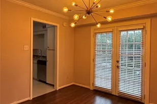2744 Briarhurst Dr, Houston, TX 77057 - Photo 1