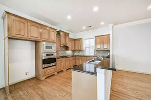 1833 Oakdale St, Houston, TX 77004 - Photo 15