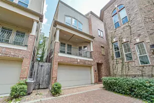 1833 Oakdale St, Houston, TX 77004 - Photo 1