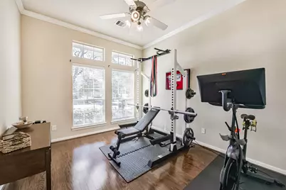 10211 Eagle Hollow Drive, Humble, TX 77338 - Photo 9