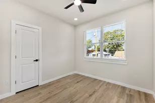 1504 Clay St, Brenham, TX 77833 - Photo 17