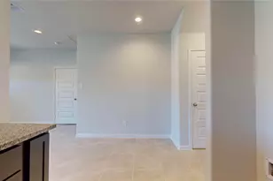 11833 E Gate Dr, Willis, TX 77318 - Photo 13