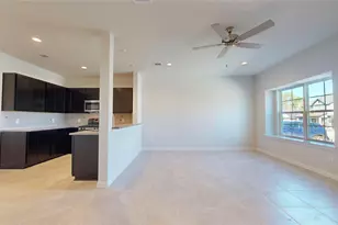 11833 E Gate Dr, Willis, TX 77318 - Photo 7