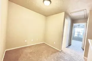 5626 Claybeck Ln, Katy, TX 77494 - Photo 9