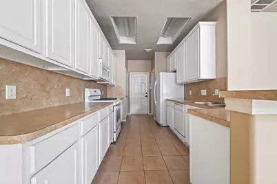 5626 Claybeck Lane, Katy, TX 77494 - Photo 5
