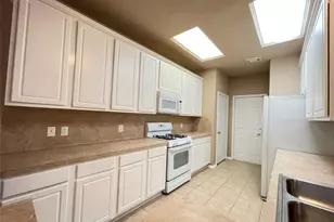 5626 Claybeck Ln, Katy, TX 77494 - Photo 7