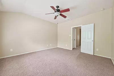 5626 Claybeck Lane, Katy, TX 77494 - Photo 13