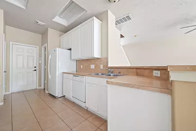 5626 Claybeck Lane, Katy, TX 77494 - Photo 7