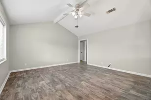 3214 Whitesail Dr, League City, TX 77573 - Photo 7