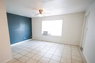 1138 4th Ave N, Texas City, TX 77590 - Photo 11