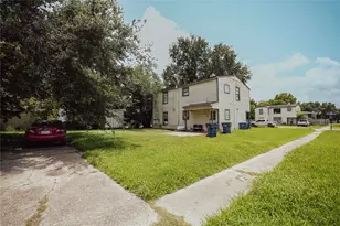 1138 4th Ave N, Texas City, TX 77590 - Photo 3