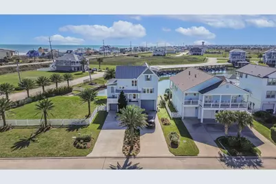 4118 Sand Hill Court, Galveston, TX 77554 - Photo 3
