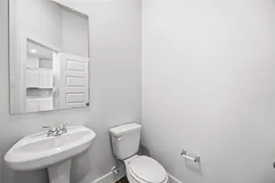 13405 Sun Cay Dr, Houston, TX 77047 - Photo 9