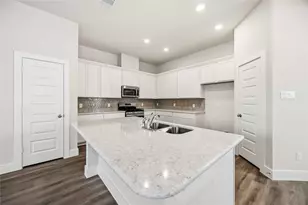 13405 Sun Cay Dr, Houston, TX 77047 - Photo 5