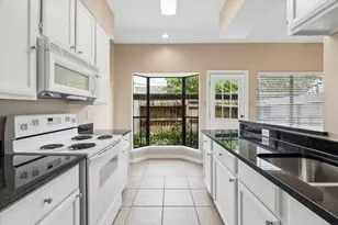 12550 Piping Rock Dr, Houston, TX 77077 - Photo 9