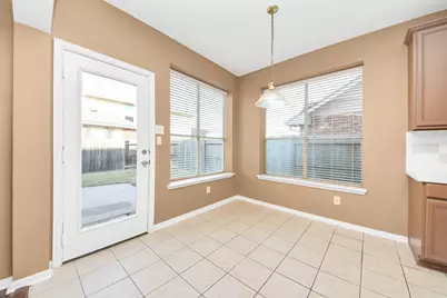 4703 Zachary Lane, Sugar Land, TX 77479 - Photo 9