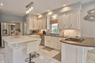 11926 Carriage Hill Dr, Houston, TX 77077 - Photo 13