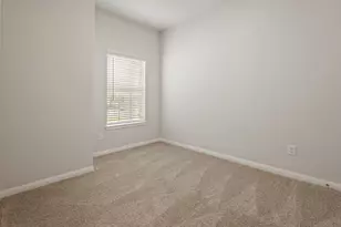 8120 Burnt Orchid Dr, Houston, TX 77016 - Photo 13