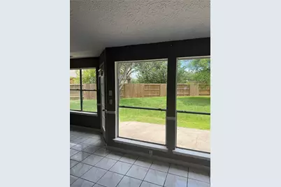 5322 Golden Stream Drive, Houston, TX 77066 - Photo 11