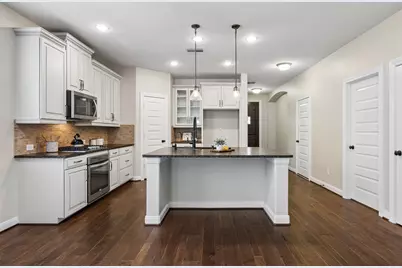 2018 Thunder Ridge Way, Houston, TX 77089 - Photo 9