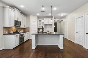 2018 Thunder Ridge Way, Houston, TX 77089 - Photo 9