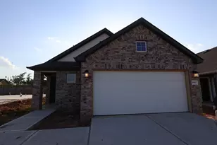 5950 Texas Sun Dr, Fulshear, TX 77441 - Photo 1