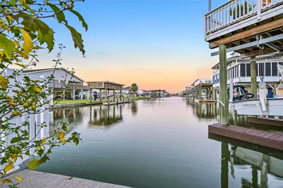 21928 Lampasas Drive, Galveston, TX 77554 - Photo 39