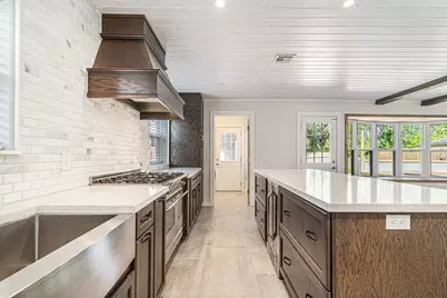 1602 Loch Lake Drive, El Lago, TX 77586 - Photo 11