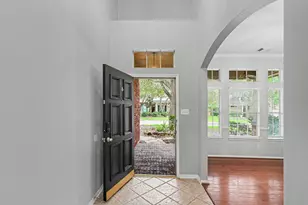 83 E Whistlers Bend Cir, Conroe, TX 77384 - Photo 5