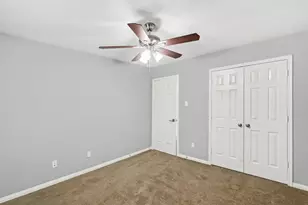 83 E Whistlers Bend Cir, Conroe, TX 77384 - Photo 29