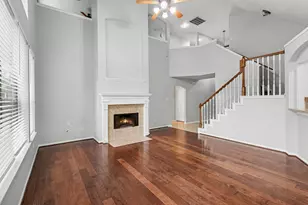 83 E Whistlers Bend Cir, Conroe, TX 77384 - Photo 5