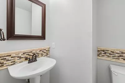 83 E Whistlers Bend Circle, Conroe, TX 77384 - Photo 7