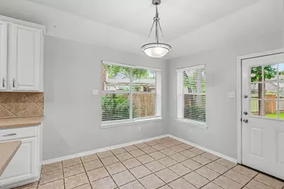 83 E Whistlers Bend Circle, Conroe, TX 77384 - Photo 15