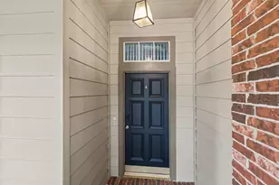 83 E Whistlers Bend Cir, Conroe, TX 77384 - Photo 9
