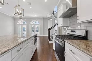 3303 Beverly Frst Dr, Houston, TX 77057 - Photo 9