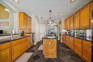 5311 Ashley Way Ct, Sugar Land, TX 77479 - Photo 3