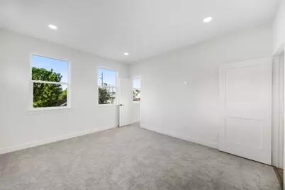 8646 Alcott Drive, Houston, TX 77080 - Photo 29