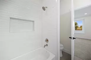 8646 Alcott Dr, Houston, TX 77080 - Photo 35