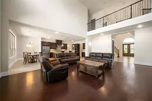 5014 Harvest Chase Ln, Sugar Land, TX 77479 - Photo 9