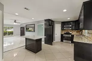 2502 Planters House Ln, Katy, TX 77449 - Photo 9